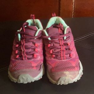 Kid’s Hiking Shoes